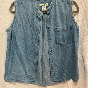 Eddie Bauer Light Blue Denim Sleeveless Top S1